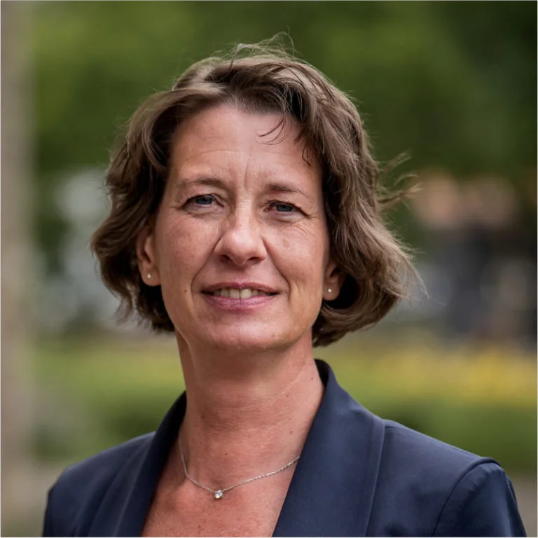 Annemiek Hoessen