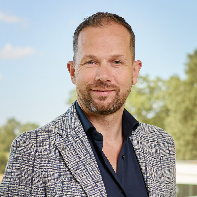 tom rustebiel